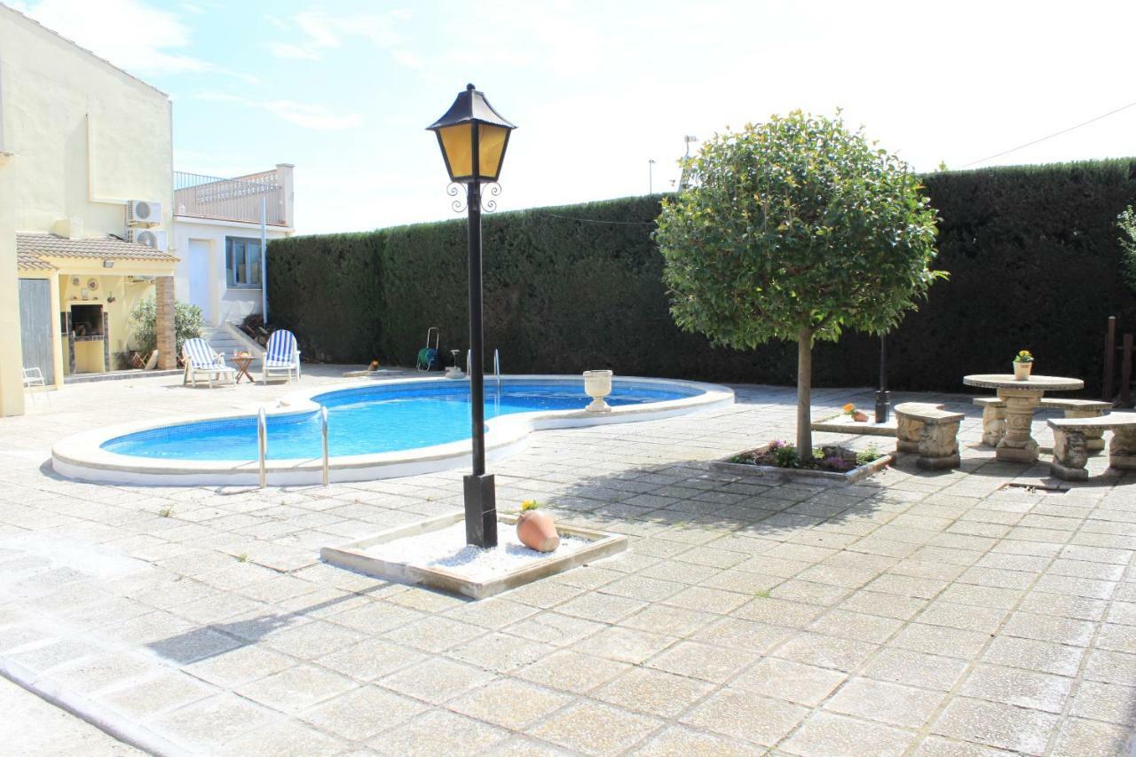 Ca L'Ampurdanes Villa Alcoletge Buitenkant foto