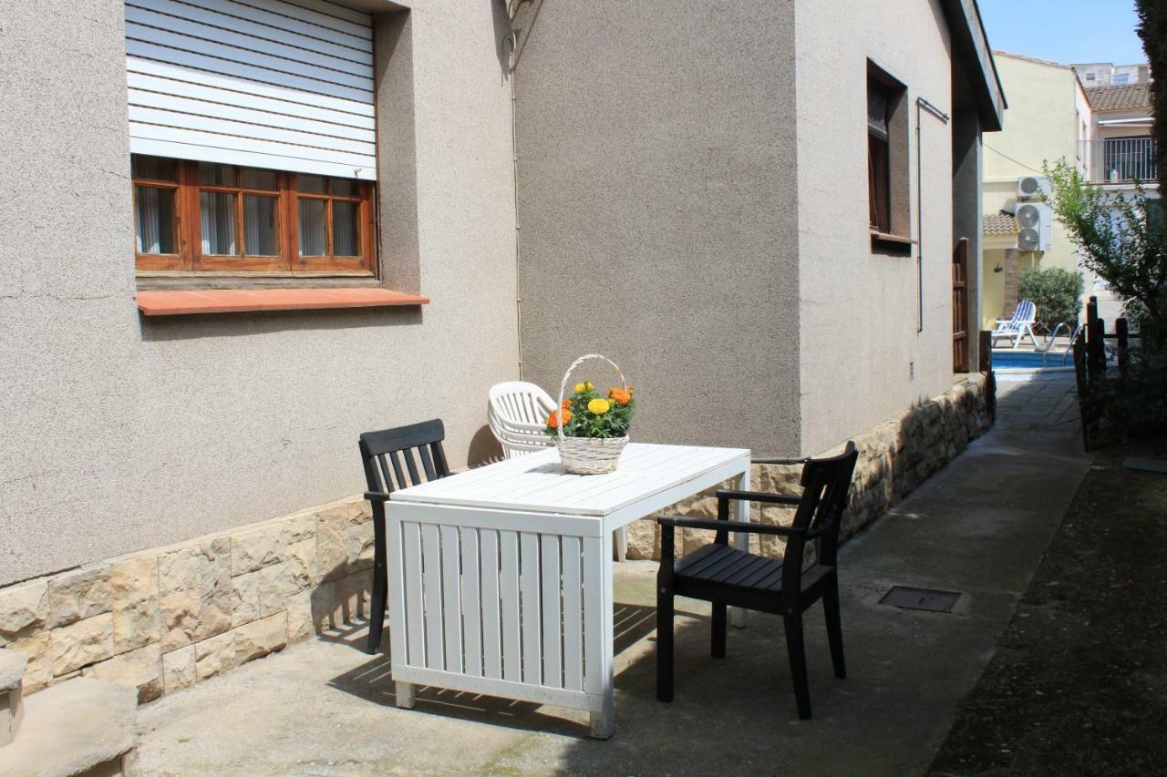Ca L'Ampurdanes Villa Alcoletge Buitenkant foto